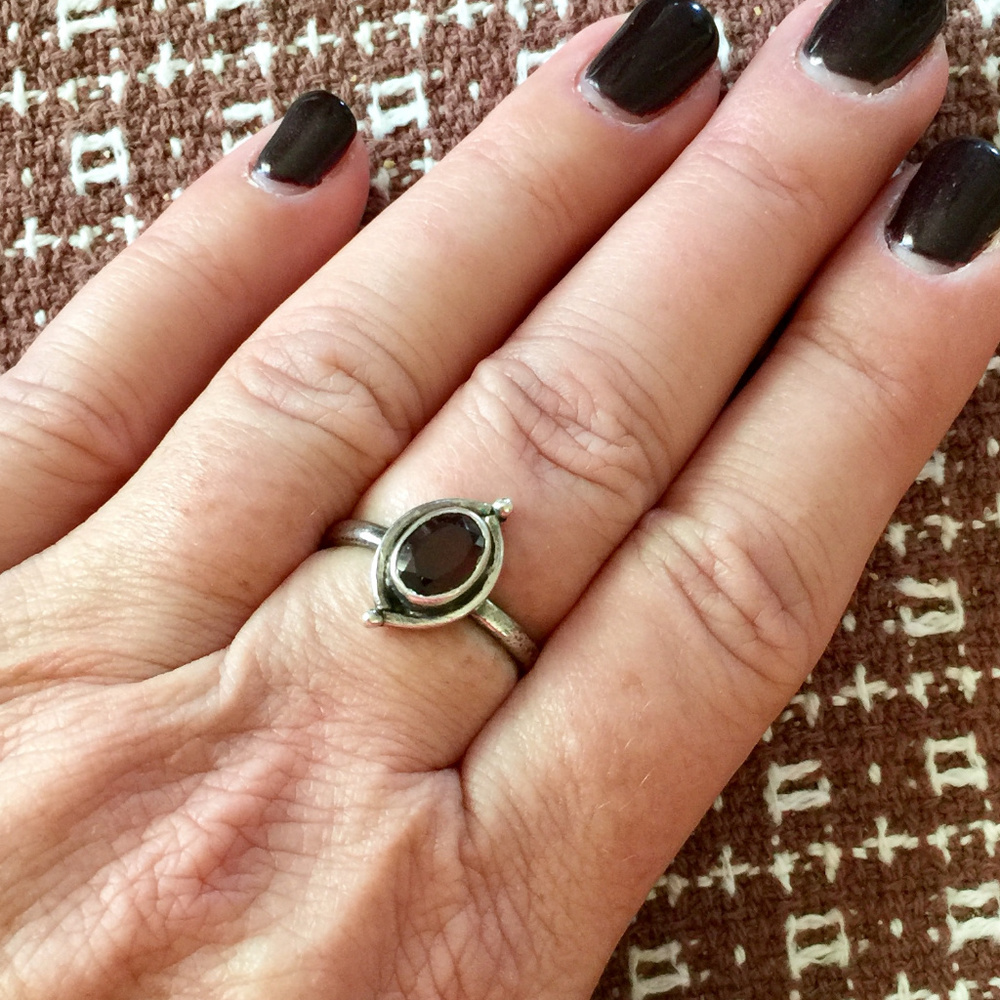 Sterling Silver Garnet Size 8 Ring - Picture 4 of 4